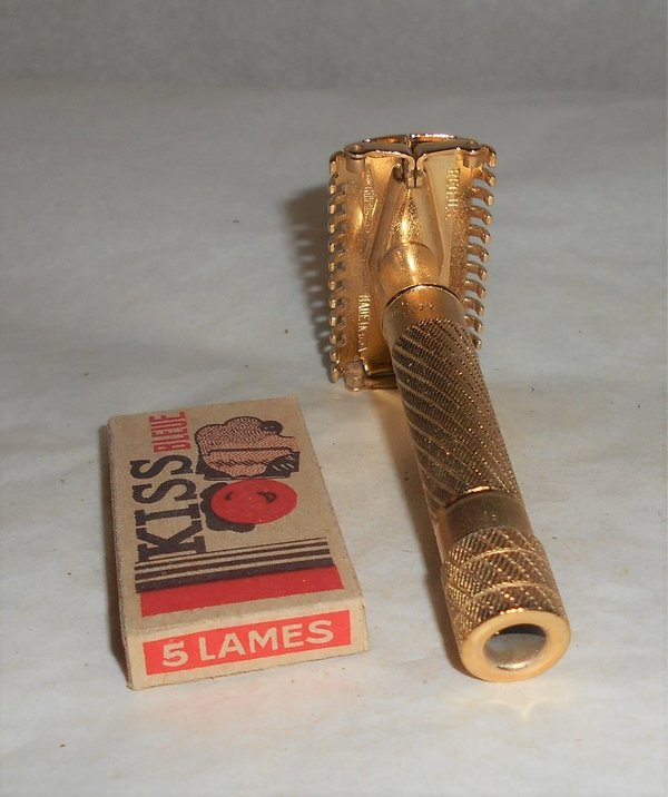 1936 Gillette Aristocrat Deluxe Refurbished Re-Plated 24K Gold 4623 (7).JPG
