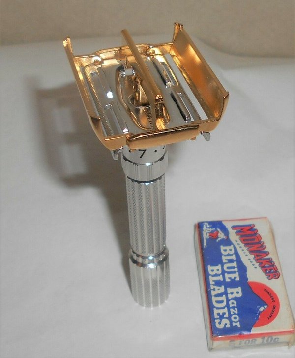 1960 Gillette FatBoy Refurbished Replated Rhodium Gold F3–A1Q (12).jpg
