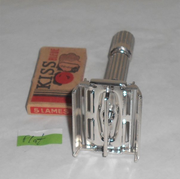 1959 Gillette Fat Boy Razor TTO Adjustable Re–Plated Platinum E1–Z23 (26).JPG 1959 Gillette Fat Boy Razor TTO Adjustable Re–Plated Platinum E1–Z23 (26).JPG