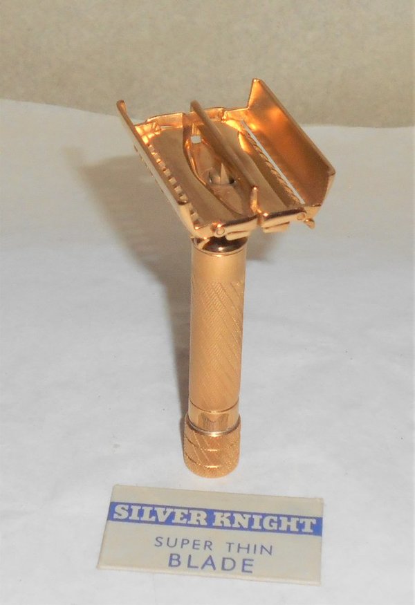 1936 Gillette Aristocrat Razor TTO Adjustable Replated 24 Karat Gold 36–47 (9).JPG