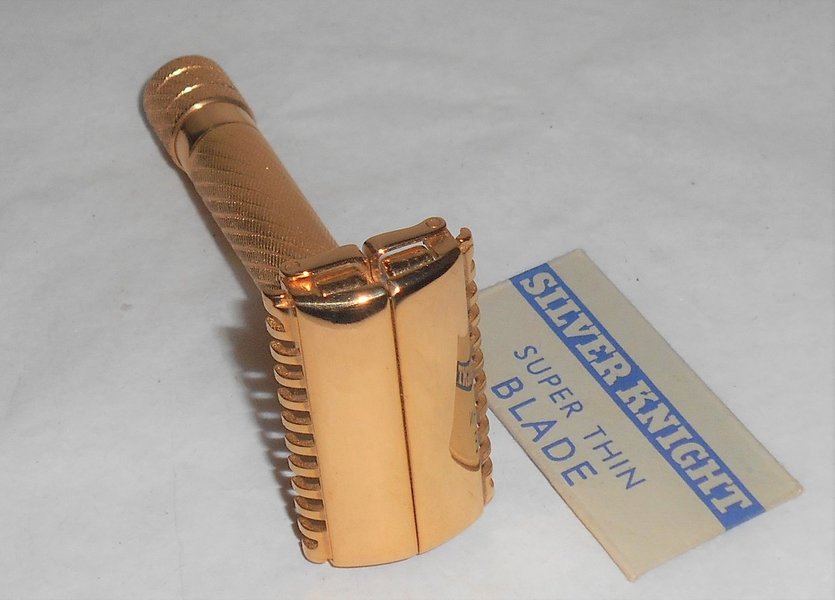 1936 Gillette Aristocrat Razor TTO Adjustable Replated 24 Karat Gold 36–47 (52).JPG