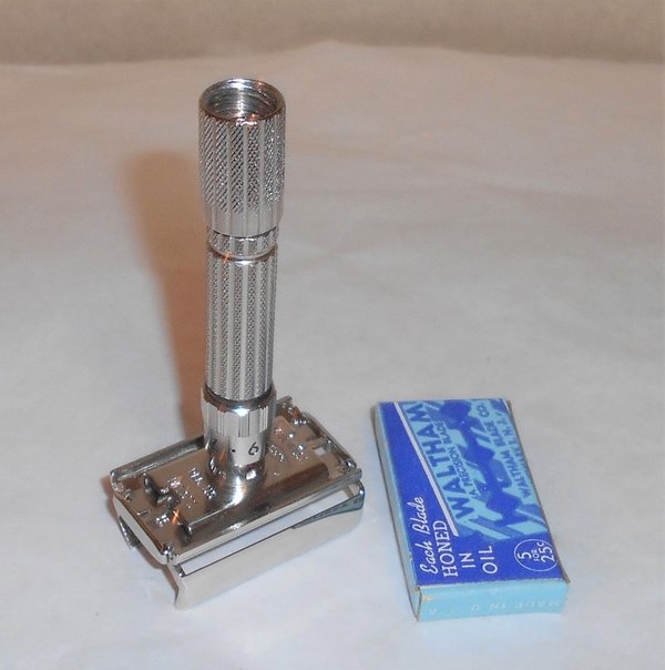 1959 Gillette Fat Boy Razor TTO Adjustable Replated Bright Nickel E4–27X (35).JPG 1959 Gillette Fat Boy Razor TTO Adjustable Replated Bright Nickel E4–27X (35).JPG