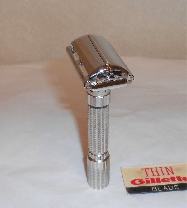 Gillette 1959 Fat Boy Razor TTO Adjustable Replated Bright Nickel E4–LNP (1).JPG Gillette 1959 Fat Boy Razor TTO Adjustable Replated Bright Nickel E4–LNP (1).JPG