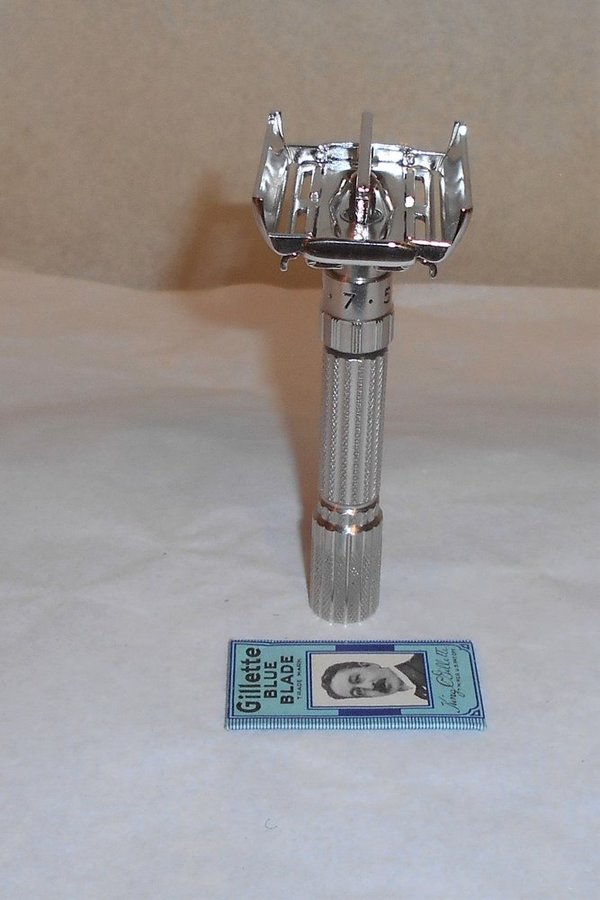 1960 Gillette Fat Boy Razor Adjustable Refurbished Replated Bright Nickel F2–F2X  (39).JPG