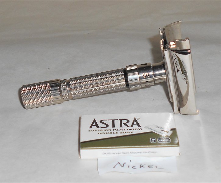 1960 Gillette Fat Boy Razor TTO Adjustable Replated Bright Nickel F4–NIC (24).JPG