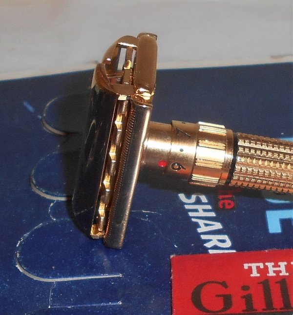 Gillette 1958 Toggle Razor Refurbished Replated 24 Karat Gold D1–D14 (37).JPG