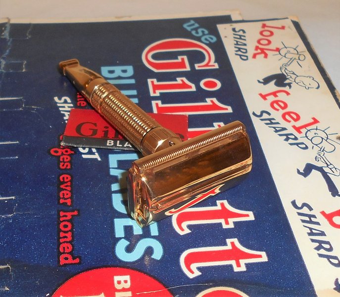 Gillette 1958 Toggle Razor Refurbished Replated 24 Karat Gold D1–D14 (70).JPG