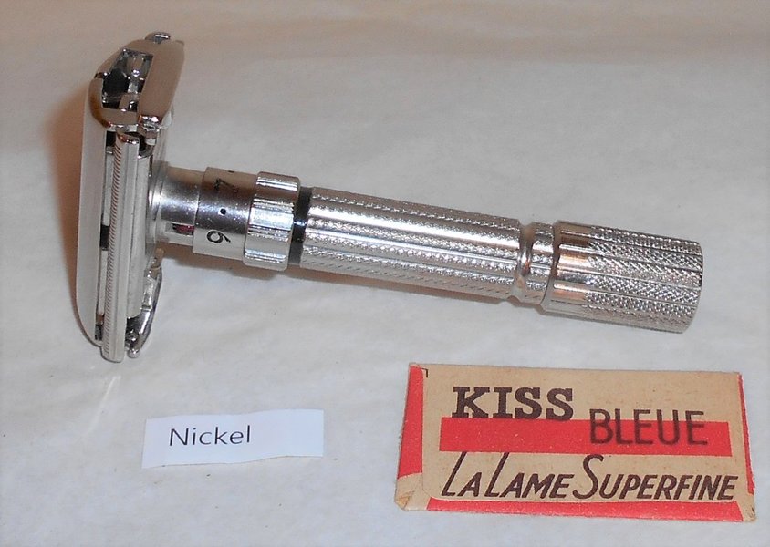 Gillette 1961 Fat Boy Safety Razor Refurbished Replated Bright Nickel G1-Q7X (6).JPG