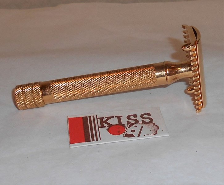 Gillette 1921 Big Fellow Razor Refurbished Replated 24 Karat Gold 552668A (22).JPG