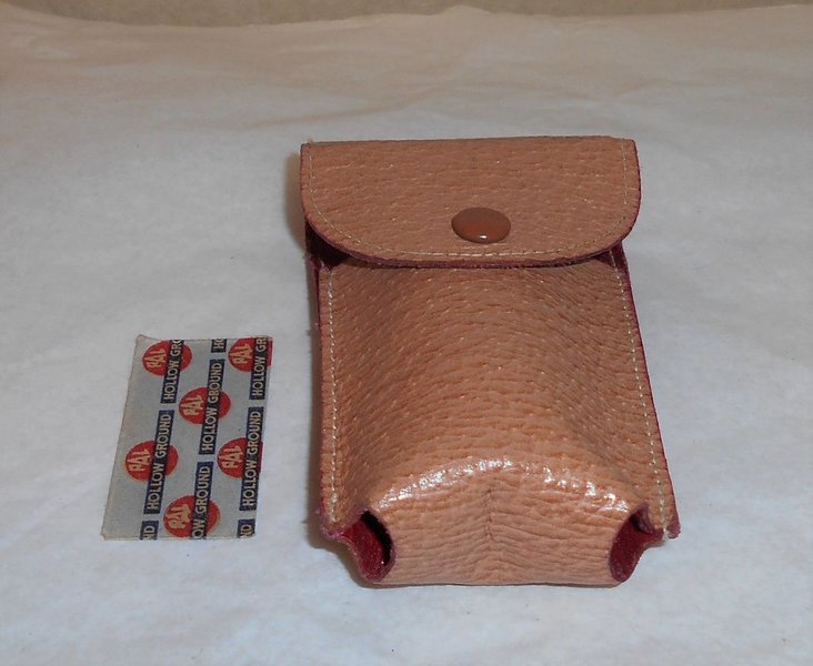 Staley Vibrating Razor W Original Leather Pouch (1).JPG