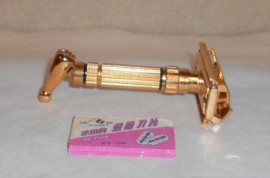 Gillette Toggle 1960 Razor Refurbished Replated 24 Karat Gold F4 – ABC (27).JPG