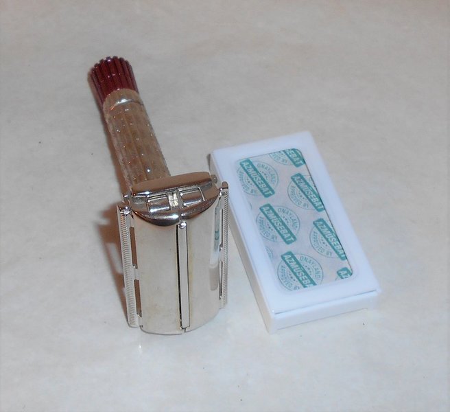 Gillette 1955 Superspeed Red Tip TTO Refurbished Replated Bright Nickel A4X (5).JPG