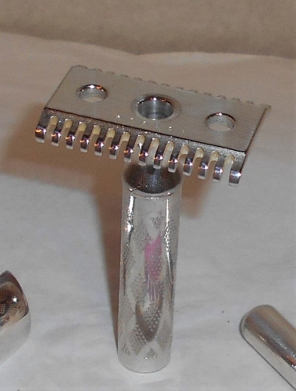 Gillette 1921 New Standard Silver Razor Refurbished Replated Silver 378506A (43).JPG Gillette 1921 New Standard Silver Razor Refurbished Replated Silver 378506A (43).JPG