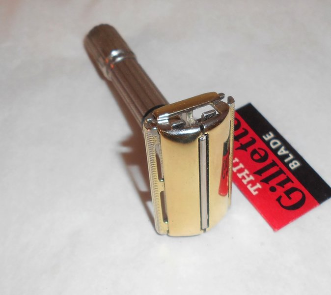 Gillette TTO Adjustable 1960 Fat Boy Refurbished Replated Gold Nickel F1–R87 (4).JPG