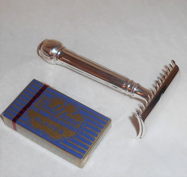 1916 Gillette Extremely Scarce Refurbished Re-Plated ABC Razor W Blade (12).JPG