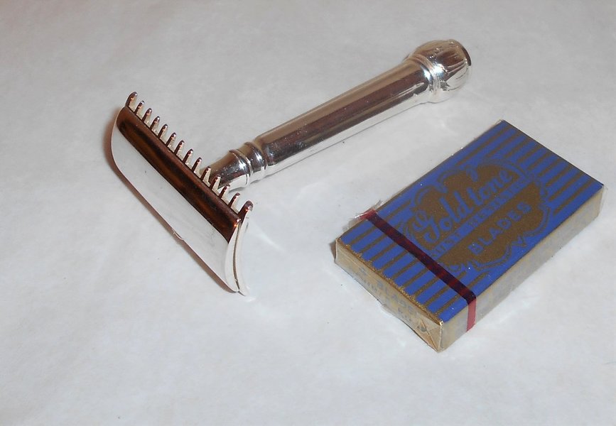 1916 Gillette Extremely Scarce Refurbished Re-Plated ABC Razor W Blade (13).JPG