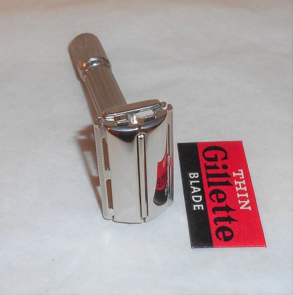 Gillette 1961 Fat Boy Razor Refurbished Replated Bright Nickel G1 – B 33 (5).JPG Gillette 1961 Fat Boy Razor Refurbished Replated Bright Nickel G1 – B 33 (5).JPG