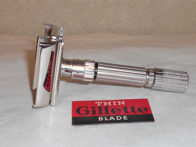Gillette 1961 Fat Boy Razor Refurbished Replated Bright Nickel G1 – B 33 (26).JPG Gillette 1961 Fat Boy Razor Refurbished Replated Bright Nickel G1 – B 33 (26).JPG