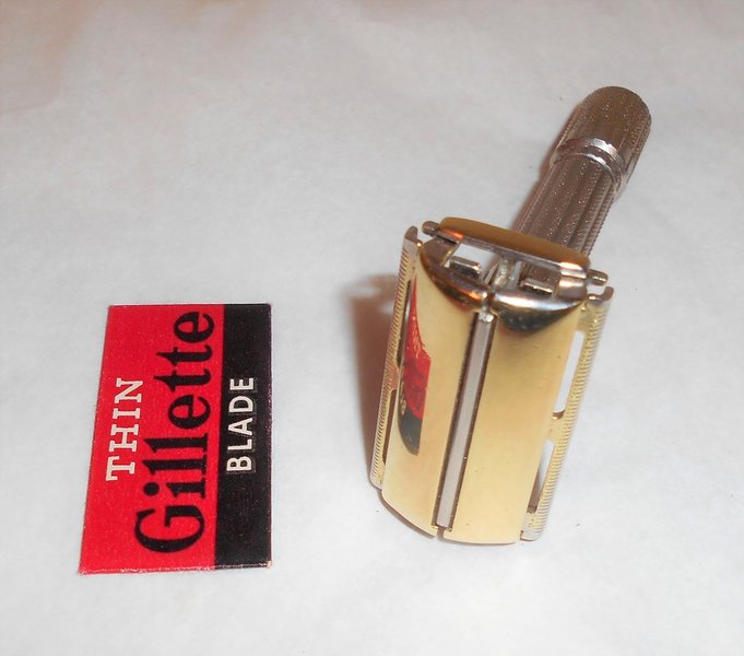 Gillette TTO Adjustable 1960 Fat Boy Refurbished Replated Gold Nickel F1–R87 (1).JPG
