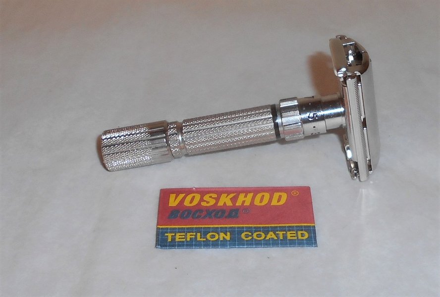 Gillette Adjustable TTO Refurbished 1959 Replated Palladium E1–03 (12).JPG