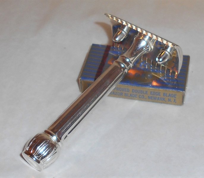 1916 Gillette Extremely Scarce Refurbished Re-Plated ABC Razor W Blade (44).JPG 1916 Gillette Extremely Scarce Refurbished Re-Plated ABC Razor W Blade (44).JPG