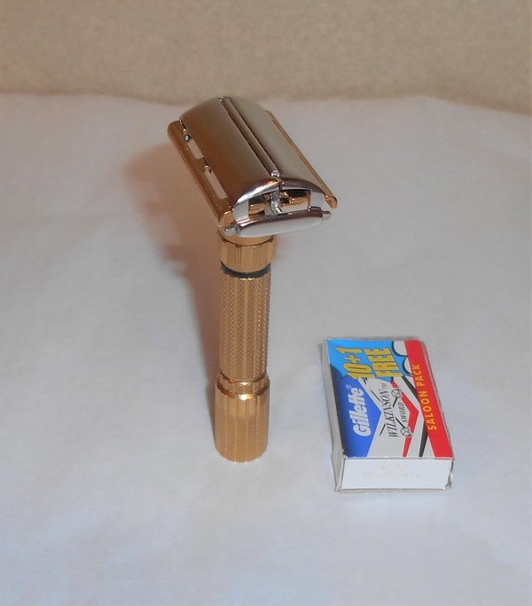 Gillette 1959 Fat Boy Razor Refurbished Replated GoldPalladium E2–GP1 (1).JPG