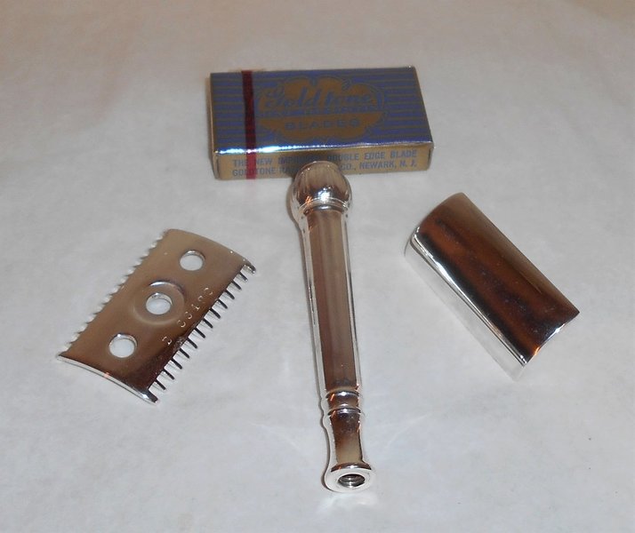 1916 Gillette Extremely Scarce Refurbished Re-Plated ABC Razor W Blade (23).JPG