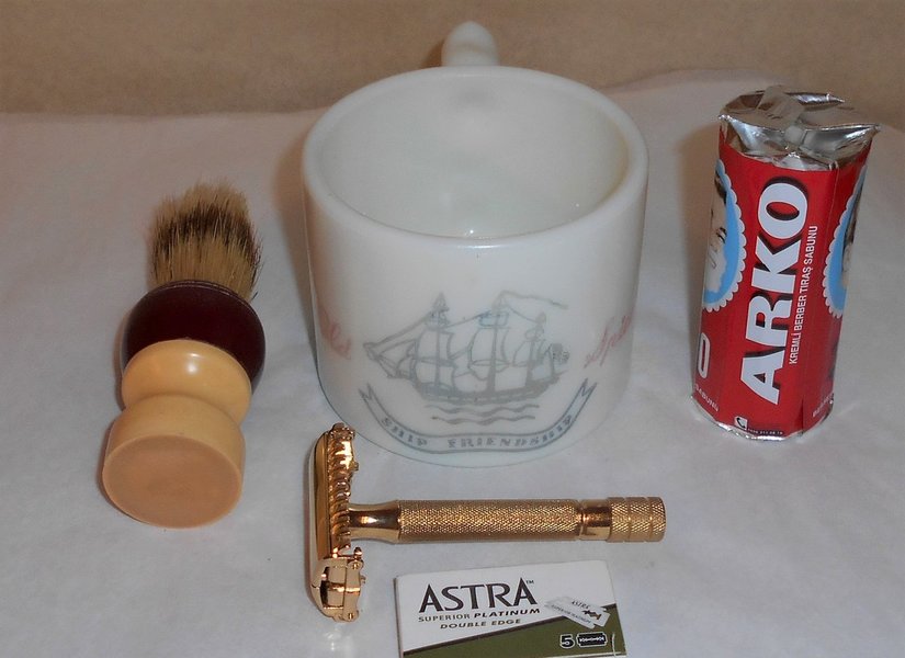 Gillette Sheraton 1937 Shaving Cup Shaving Brush Arco Shaving Cream Refurbished Replated 24 Ka...JPG Gillette Sheraton 1937 Shaving Cup Shaving Brush Arco Shaving Cream Refurbished Replated 24 Ka...JPG