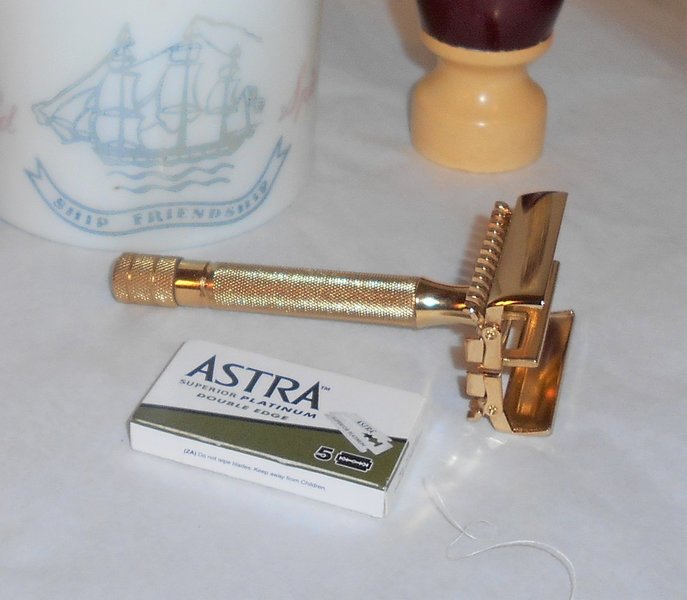 Gillette Sheraton 1937 Shaving Cup Shaving Brush Arco Shaving Cream Refurbished Replated 24 Ka...JPG