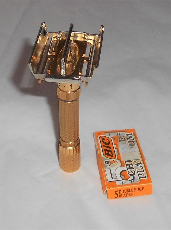 Gillette 1959 FatBoy Razor Refurbished Replated Gold Palladium E2–GP3 (29).JPG