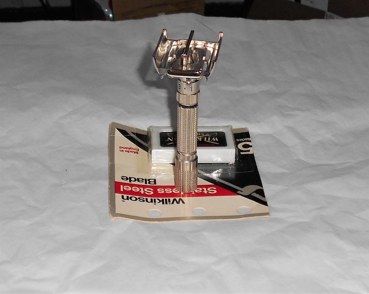 Gillette FatBoy Razor 1959 Adjustable Refurbished Replated Bright Nickel E1–BN9 (61).JPG Gillette FatBoy Razor 1959 Adjustable Refurbished Replated Bright Nickel E1–BN9 (61).JPG