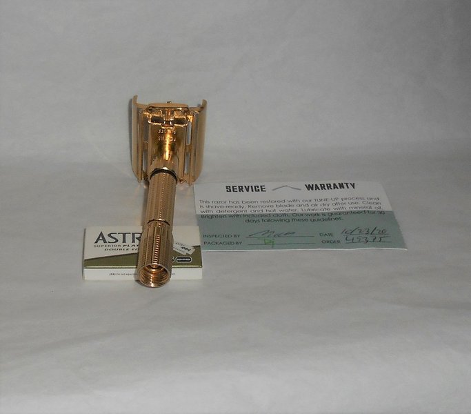 Gillette 1961 Executive Razor Replated TTO Adjustable G1–G19 (20).JPG Gillette 1961 Executive Razor Replated TTO Adjustable G1–G19 (20).JPG