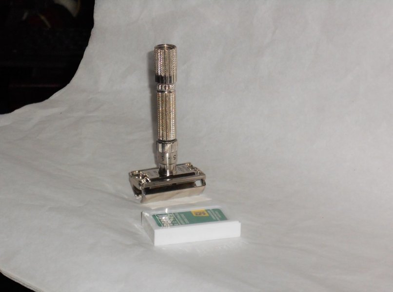 Gillette Adjustable 1959 TTO All Original Razor W Blades E4–44 (56).JPG Gillette Adjustable 1959 TTO All Original Razor W Blades E4–44 (56).JPG