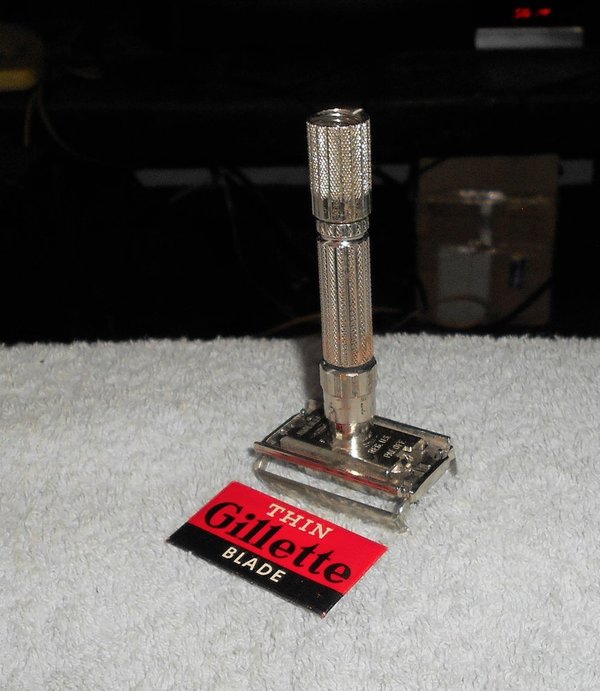 Gillette 1960 Fat Boy Razor TTO Adjustable All Original F3–F3R (25).JPG Gillette 1960 Fat Boy Razor TTO Adjustable All Original F3–F3R (25).JPG