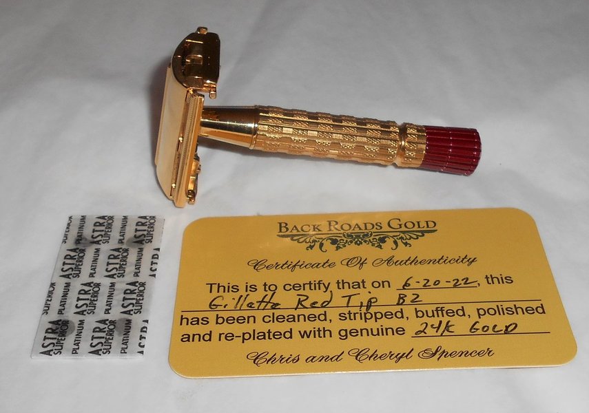 Gillette Red Tip 1956 Refurbished RePlated 24 Karat Gold Razor B2–1B1 (4).JPG Gillette Red Tip 1956 Refurbished RePlated 24 Karat Gold Razor B2–1B1 (4).JPG