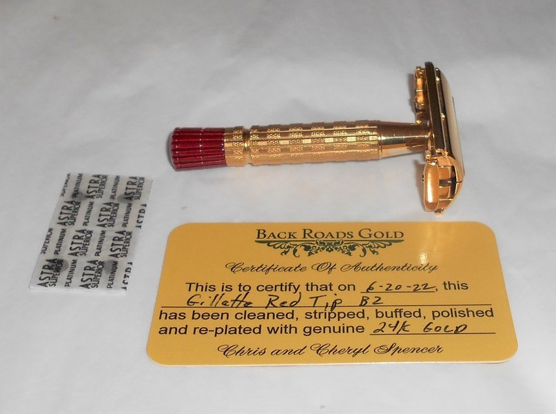 Gillette Red Tip 1956 Refurbished RePlated 24 Karat Gold Razor B2–1B1 (15).JPG Gillette Red Tip 1956 Refurbished RePlated 24 Karat Gold Razor B2–1B1 (15).JPG