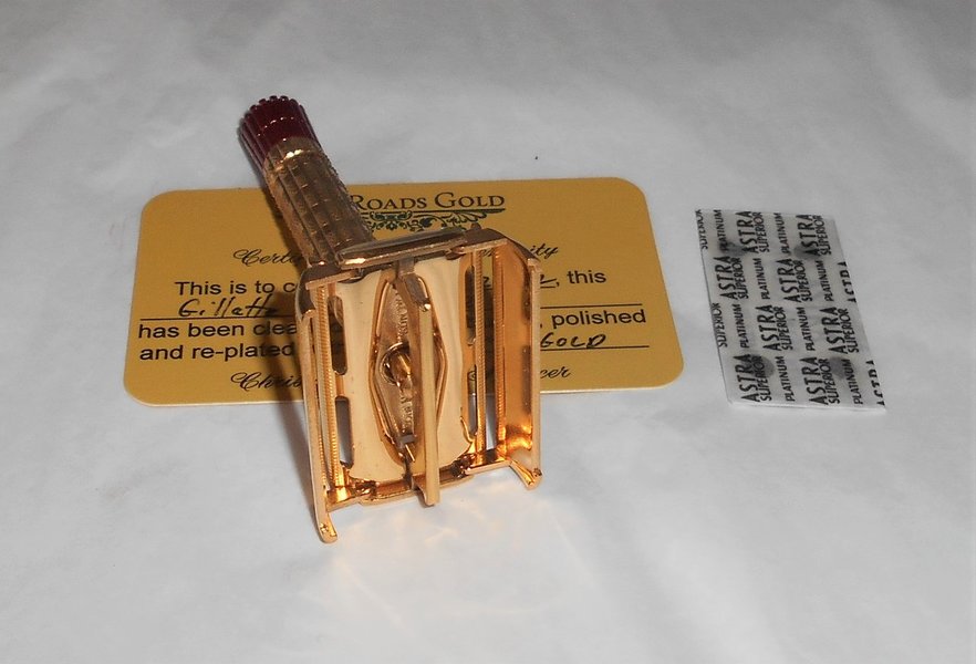 Gillette Red Tip 1956 Refurbished RePlated 24 Karat Gold Razor B2–1B1 (29).JPG Gillette Red Tip 1956 Refurbished RePlated 24 Karat Gold Razor B2–1B1 (29).JPG