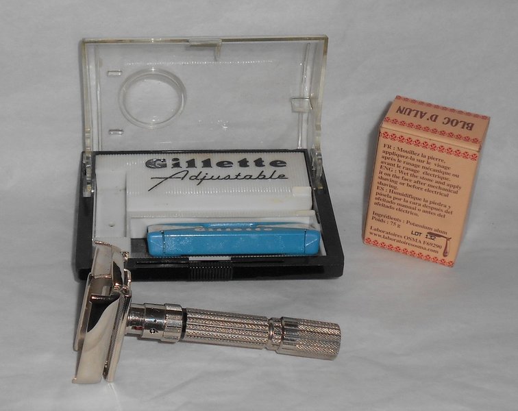 Gillette Fat Boy Razor Adjustable Refurbished RePlated Mirror Nickel F4–16Y (50).JPG Gillette Fat Boy Razor Adjustable Refurbished RePlated Mirror Nickel F4–16Y (50).JPG
