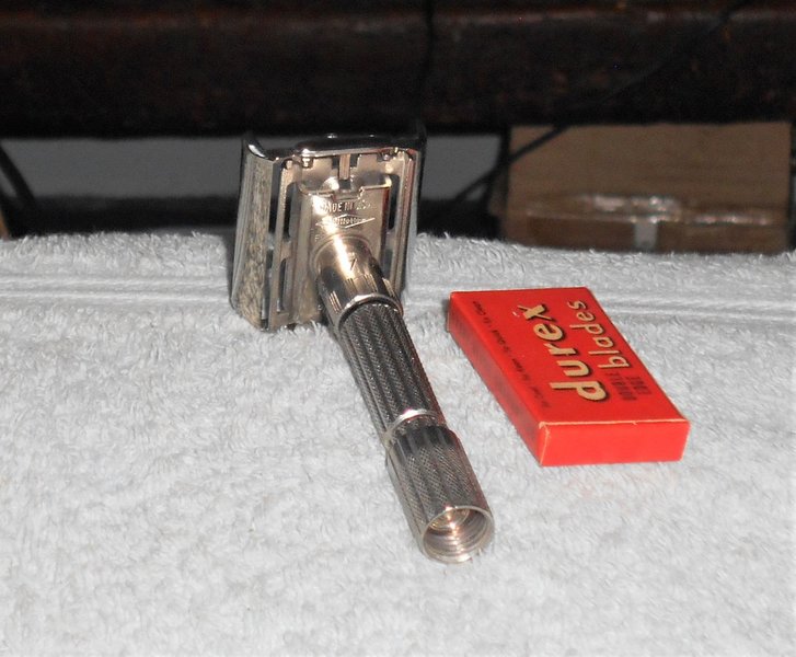 Gillette Fat Boy Razor TTO Adjustable Refurbished Replated Palladium F1 (11) - Copy.JPG Gillette Fat Boy Razor TTO Adjustable Refurbished Replated Palladium F1 (11) - Copy.JPG
