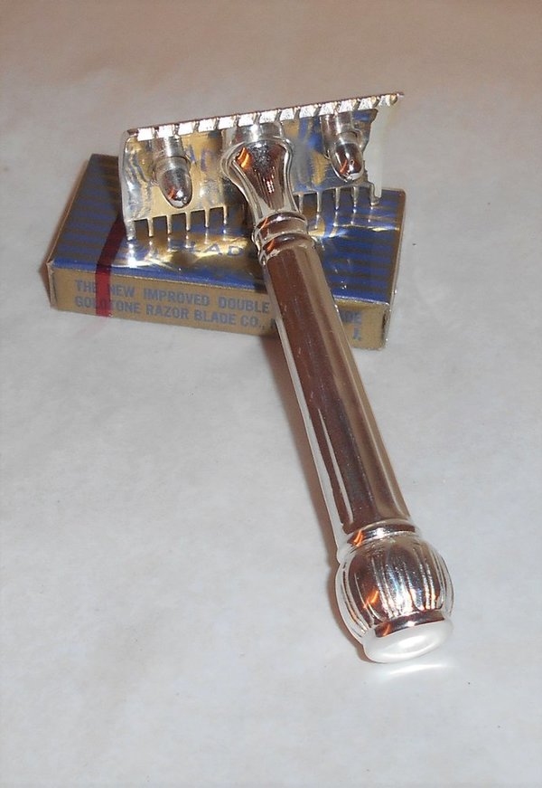 1916 Gillette Extremely Scarce Refurbished Re-Plated ABC Razor W Blade (47).JPG 1916 Gillette Extremely Scarce Refurbished Re-Plated ABC Razor W Blade (47).JPG