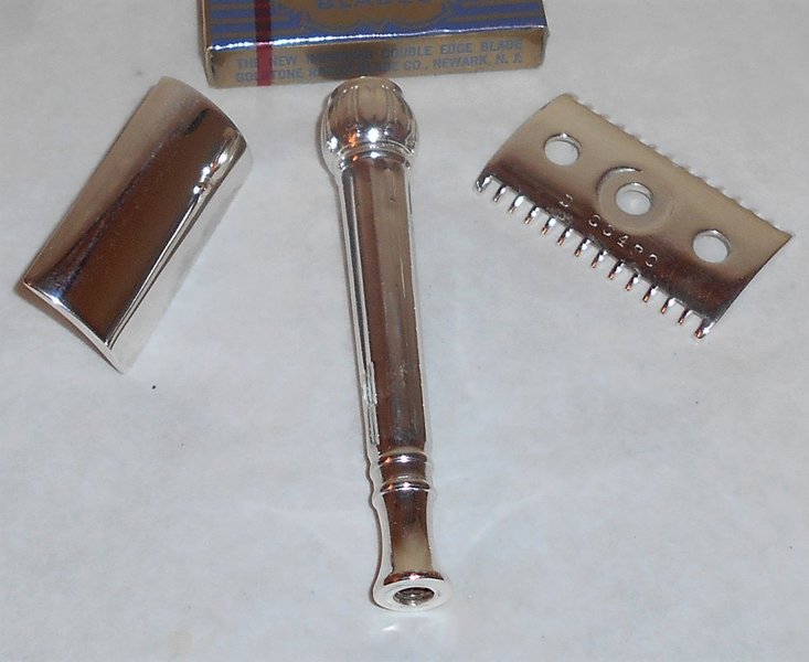 1916 Gillette Extremely Scarce Refurbished Re-Plated ABC Razor W Blade (28).JPG 1916 Gillette Extremely Scarce Refurbished Re-Plated ABC Razor W Blade (28).JPG