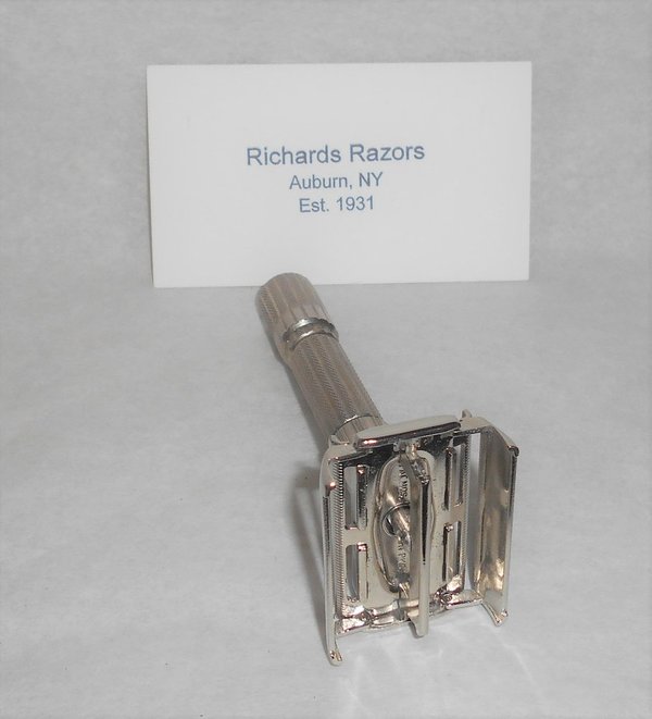 Gillette Fat Boy Razor 1960 TTO Adjustable Refurbished Replated Mirror Nickel F3–72 (23).JPG Gillette Fat Boy Razor 1960 TTO Adjustable Refurbished Replated Mirror Nickel F3–72 (23).JPG