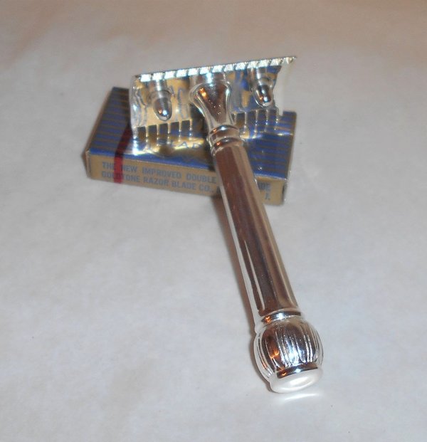 1916 Gillette Extremely Scarce Refurbished Re-Plated ABC Razor W Blade (46).JPG