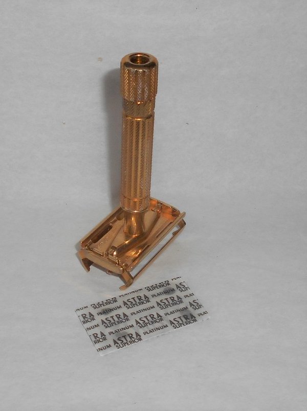 Gillette Diplomat Z3 1954 TTO Goldplated Razor (28).JPG