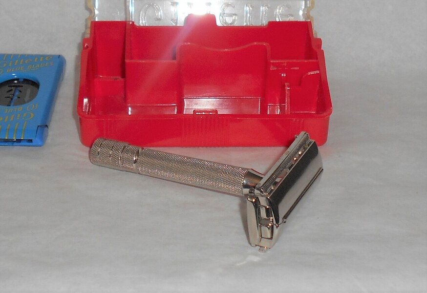 Gillette 1951 Superspeed W Case Mint Condition All Original W2 (31).JPG Gillette 1951 Superspeed W Case Mint Condition All Original W2 (31).JPG