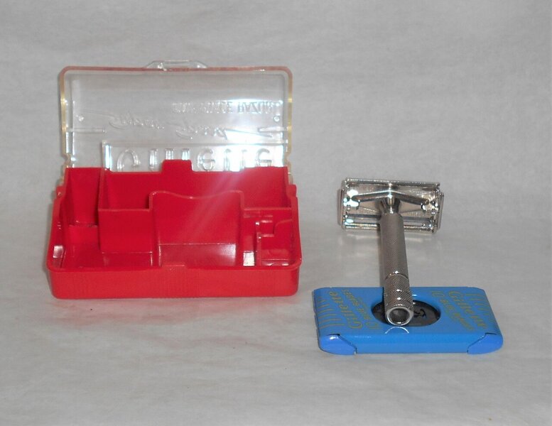 Gillette 1951 Superspeed W Case Mint Condition All Original W2 (33).JPG Gillette 1951 Superspeed W Case Mint Condition All Original W2 (33).JPG