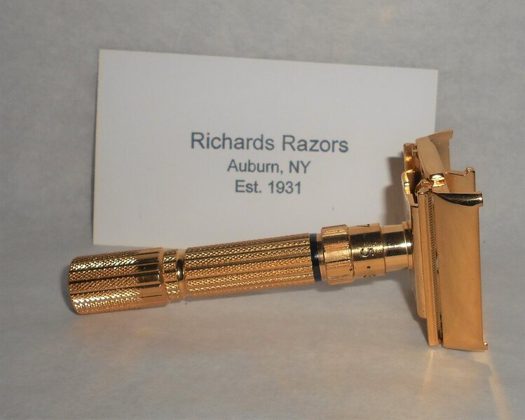 Gillette 1959 Fat Boy Razor TTO Refurbished Replated 24 Karat Gold E1–XX (38).JPG