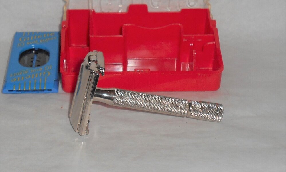Gillette 1951 Superspeed W Case Mint Condition All Original W2 (18).JPG
