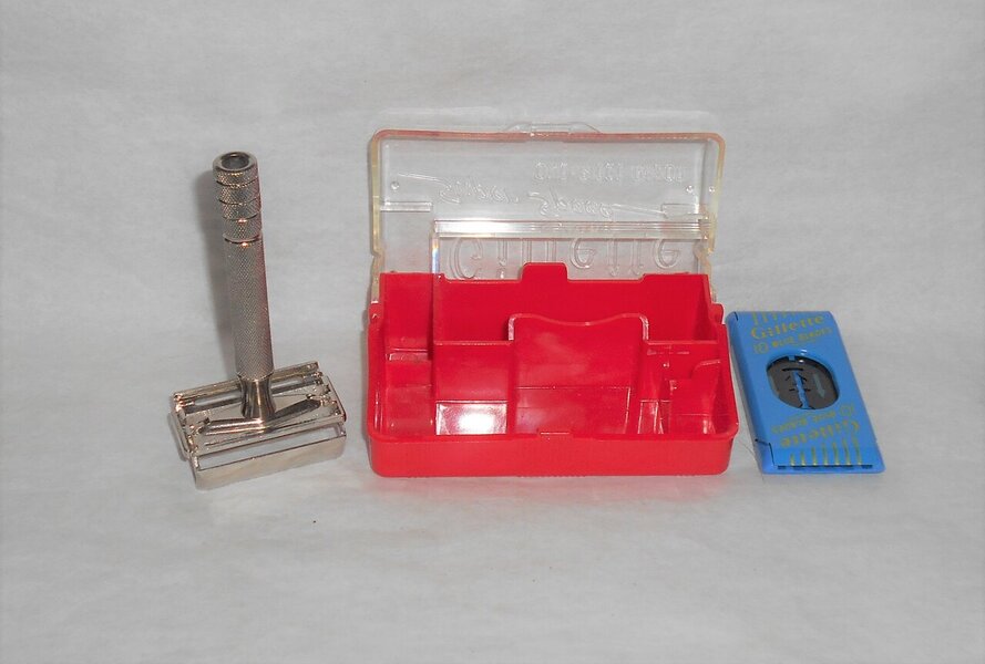 Gillette 1951 Superspeed W Case Mint Condition All Original W2 (59).JPG