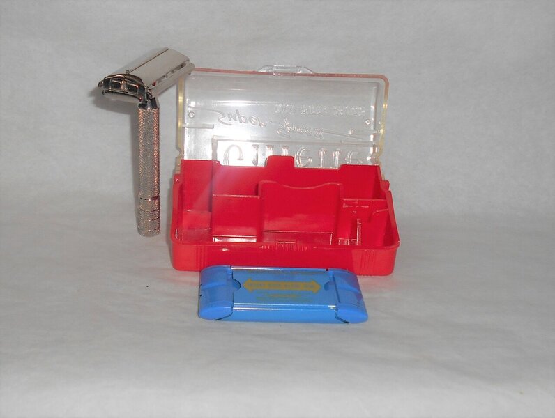 Gillette 1951 Superspeed W Case Mint Condition All Original W2 (79).JPG